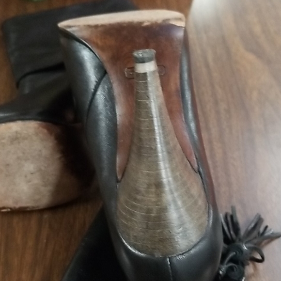 Classic Leather Coach Boots - Picture 3 of 8